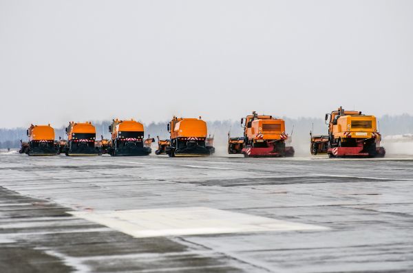 Airport Snow Removal in Allen